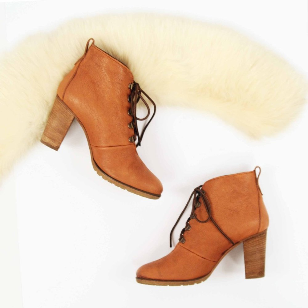 Madewell 1937 Italian Leather Prairie Ankle Boot